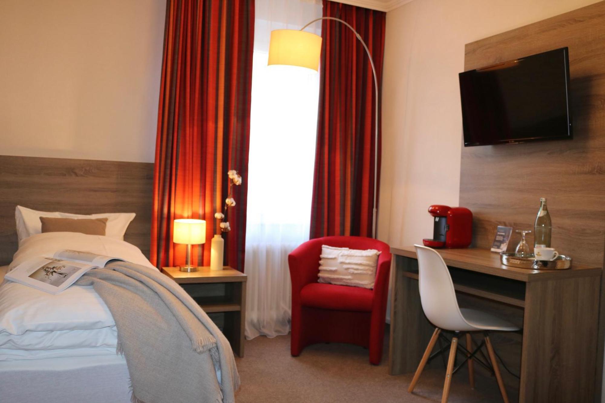 Hotel Stadt Hamburg Bad Salzuflen Eksteriør billede